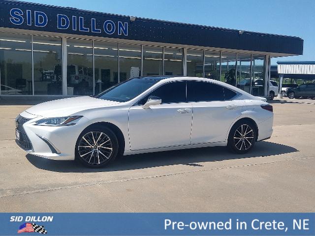 2022 Lexus ES