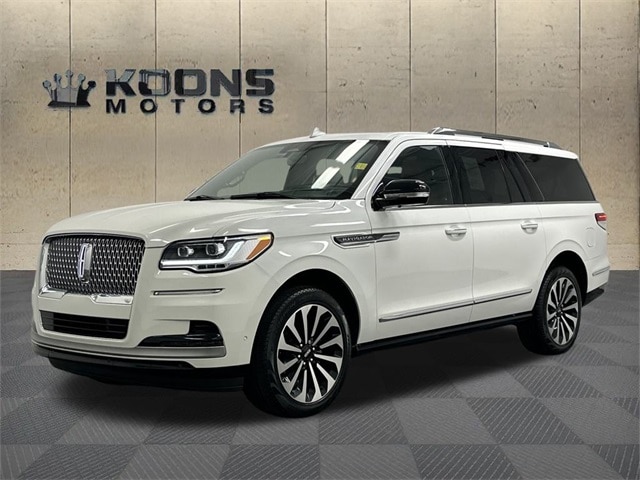 2023 Lincoln Navigator L