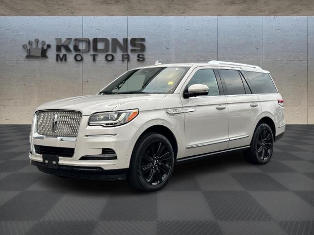 2022 Lincoln Navigator