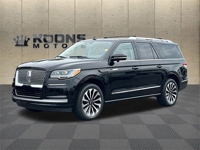 2022 Lincoln Navigator L