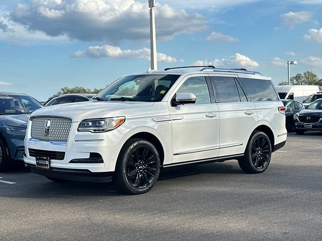 2023 Lincoln Navigator