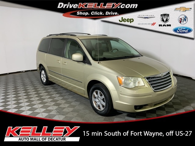 2010 Chrysler Town & Country