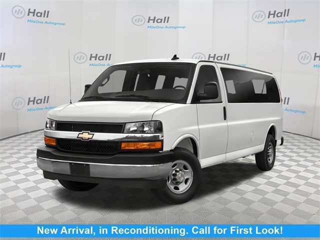 2020 Chevrolet Express Passenger