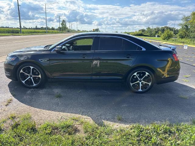 2016 Ford Taurus