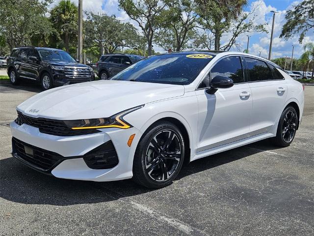 2022 Kia K5