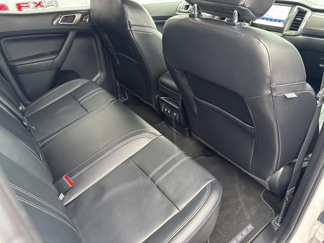 Used 2019 Oxford White Ford  image 17