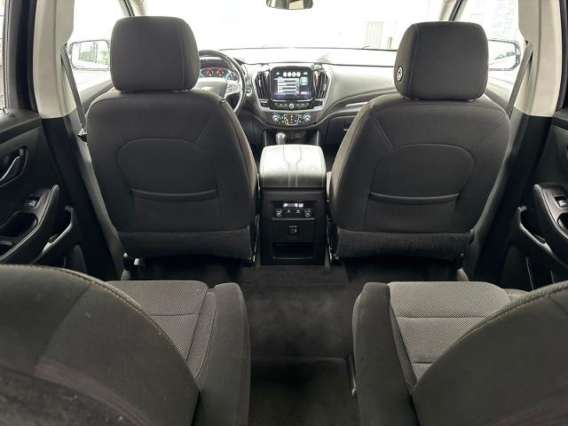 Used 2019 Graphite Metallic Chevrolet  image 22