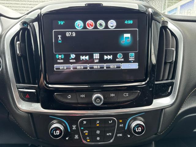 Used 2019 Graphite Metallic Chevrolet  image 28