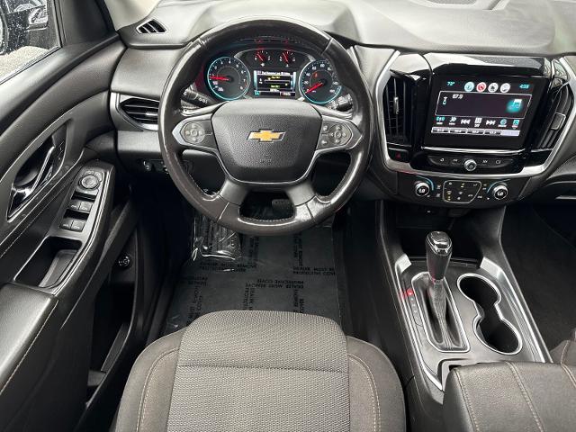 Used 2019 Graphite Metallic Chevrolet  image 32