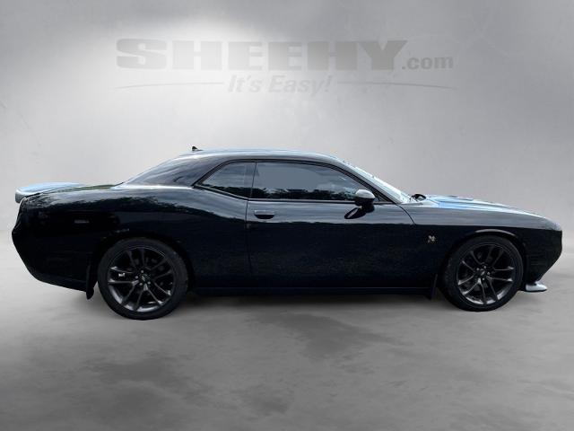 Used 2020 Pitch Black Clearcoat Dodge  image 10