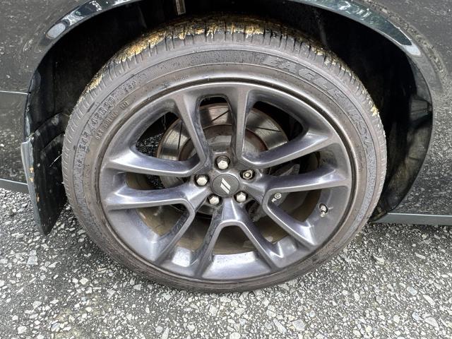 Used 2020 Pitch Black Clearcoat Dodge  image 27