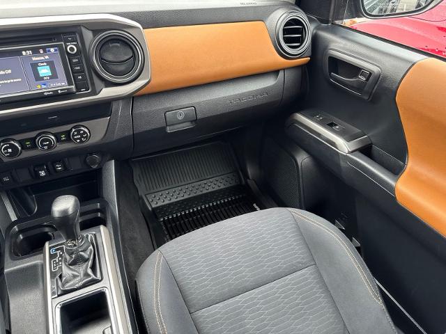 Used 2019 Midnight Black Metallic Toyota  image 31