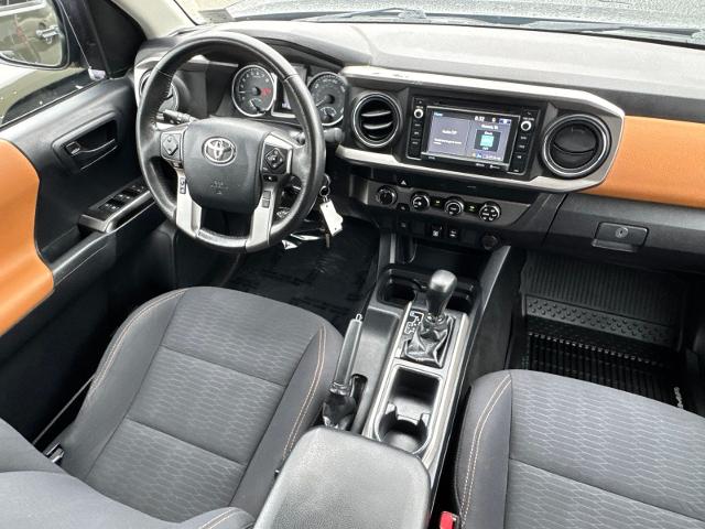 Used 2019 Midnight Black Metallic Toyota  image 32