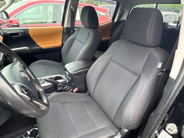 Used 2019 Midnight Black Metallic Toyota  image 9