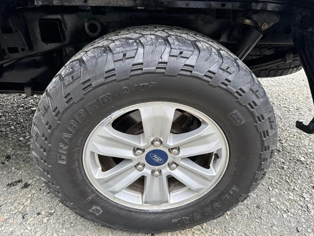 Used 2020 Agate Black Metallic Ford  image 22