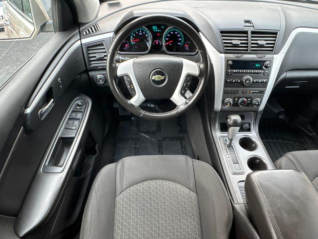 Used 2012 Gold Mist Metallic Chevrolet  image 17