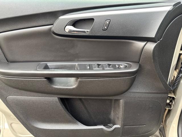 Used 2012 Gold Mist Metallic Chevrolet  image 23