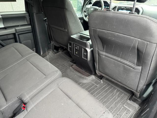 Used 2016 Shadow Black Ford  image 32