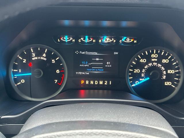 Used 2016 Shadow Black Ford  image 6
