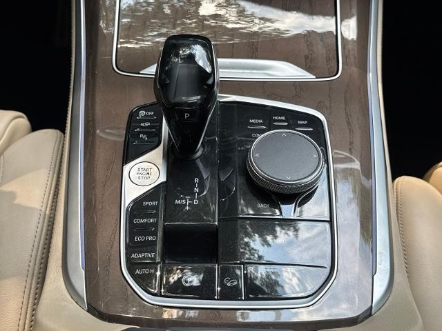 Used 2021 Manhattan Green Metallic BMW  image 19