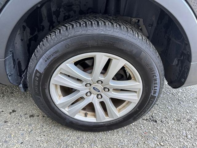 Used 2018 Shadow Black Ford  image 27