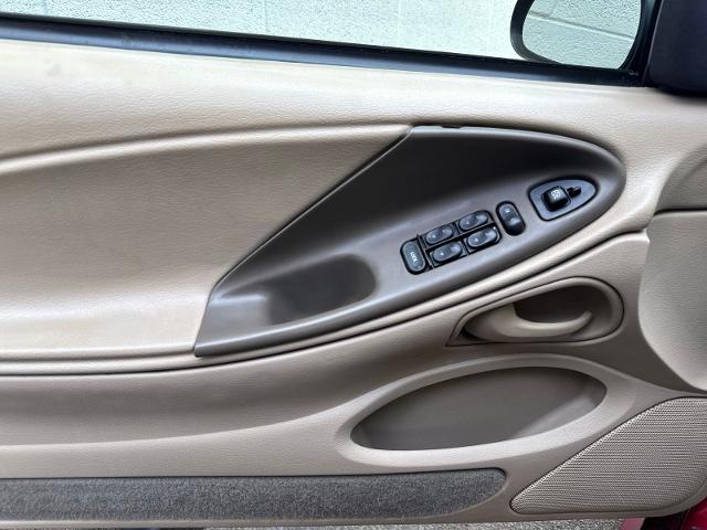 Used 2003 Redfire Clearcoat Metallic Ford  image 23
