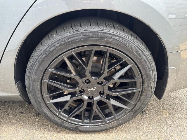Used 2019 Gun Metallic Nissan  image 23