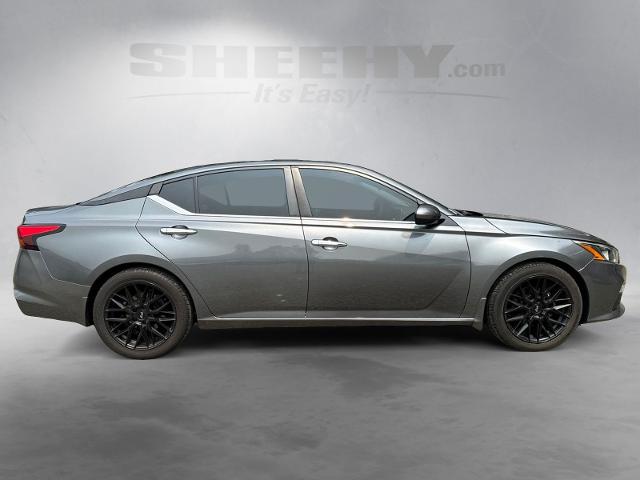 Used 2019 Gun Metallic Nissan  image 9