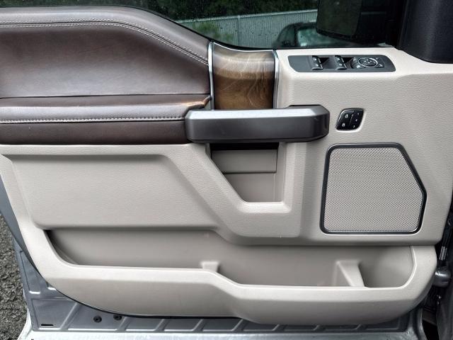 Used 2020 Silver Metallic Ford  image 23