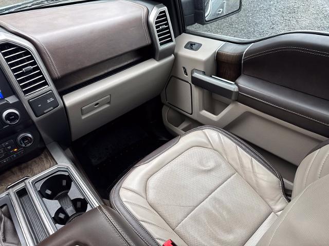 Used 2020 Silver Metallic Ford  image 28