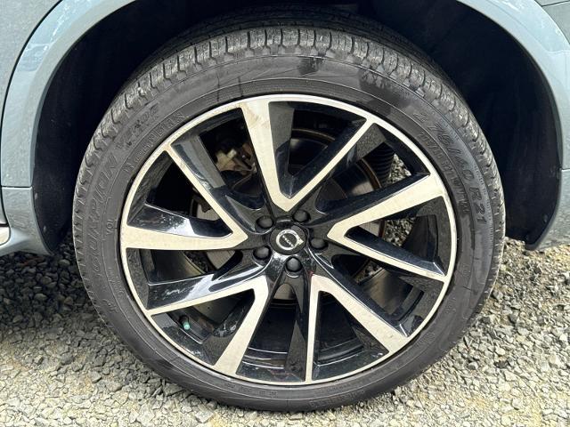 Used 2023 Thunder Gray Metallic Volvo  image 22