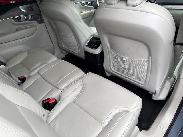 Used 2023 Thunder Gray Metallic Volvo  image 23