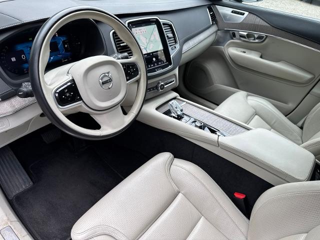 Used 2023 Thunder Gray Metallic Volvo  image 33