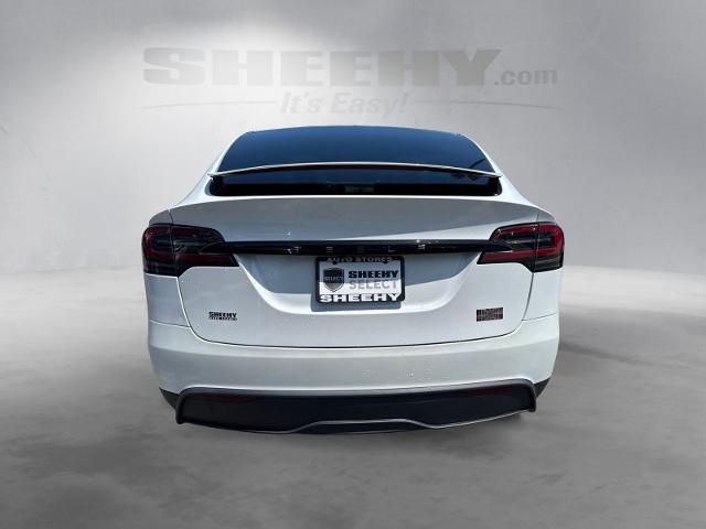 Used 2023 White Tesla  image 14