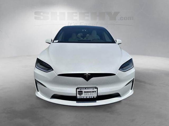 Used 2023 White Tesla  image 18