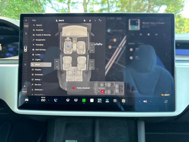 Used 2023 White Tesla  image 24