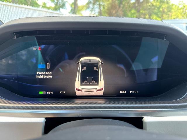 Used 2023 White Tesla  image 6