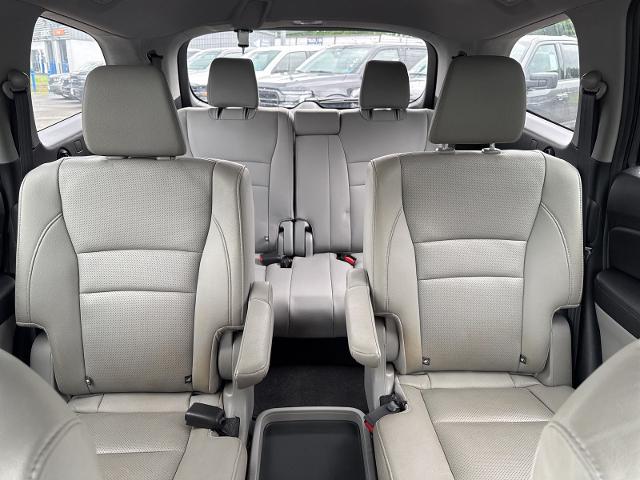 Used 2019 Steel Sapphire Metallic Honda  image 34