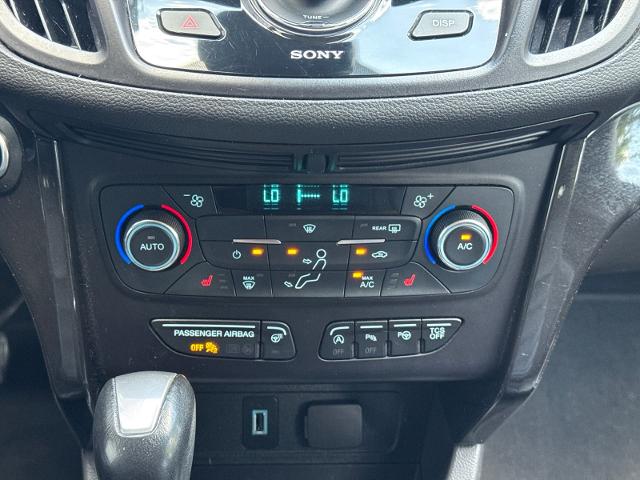 Used 2017 Magnetic Metallic Ford  image 17
