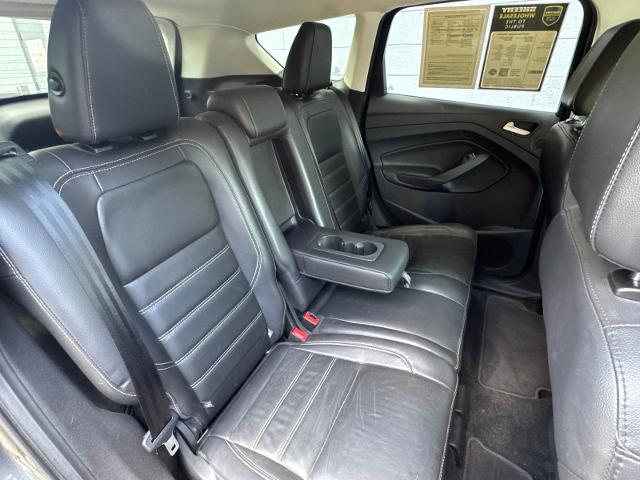 Used 2017 Magnetic Metallic Ford  image 22
