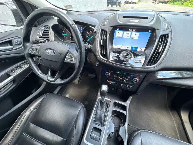 Used 2017 Magnetic Metallic Ford  image 28