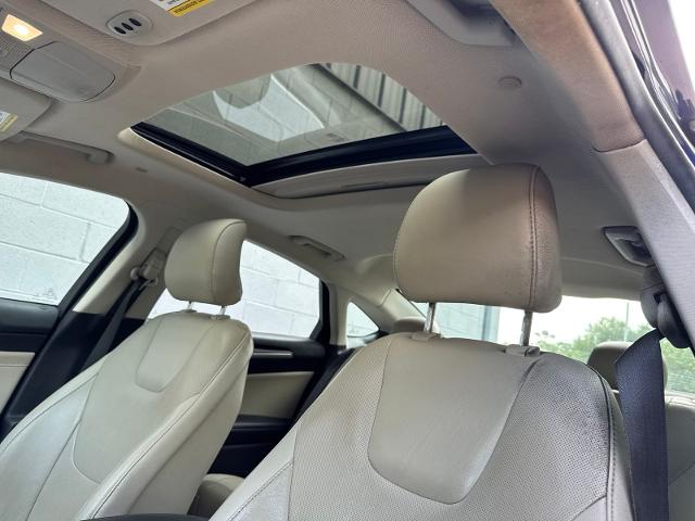 Used 2016 Blue Ford  image 11