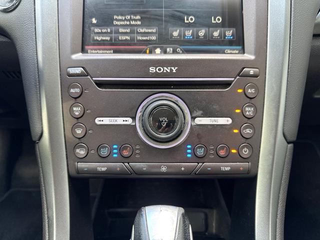 Used 2016 Blue Ford  image 22