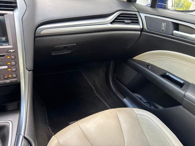 Used 2016 Blue Ford  image 28