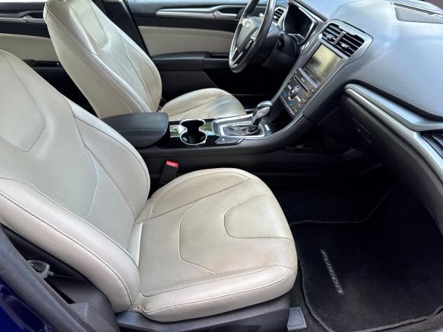 Used 2016 Blue Ford  image 31