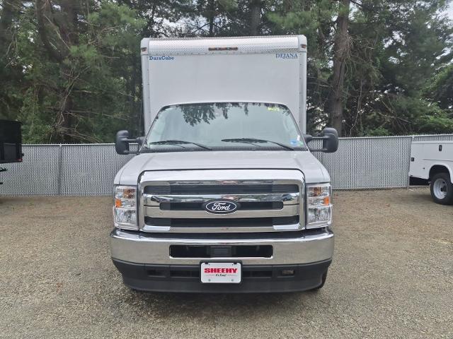 New 2027 Oxford White Ford BOX TRUCK image 20