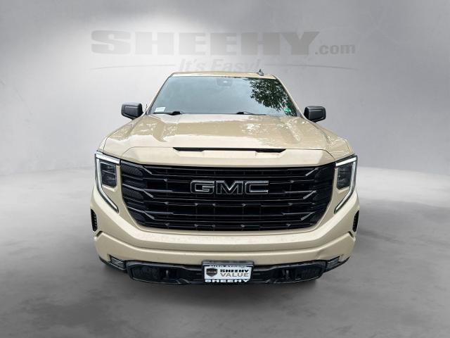 Used 2023 Desert Sand Metallic GMC  image 16