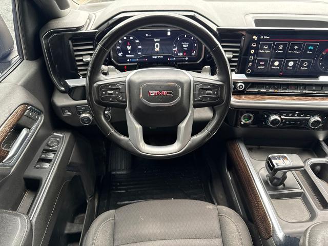 Used 2023 Desert Sand Metallic GMC  image 17