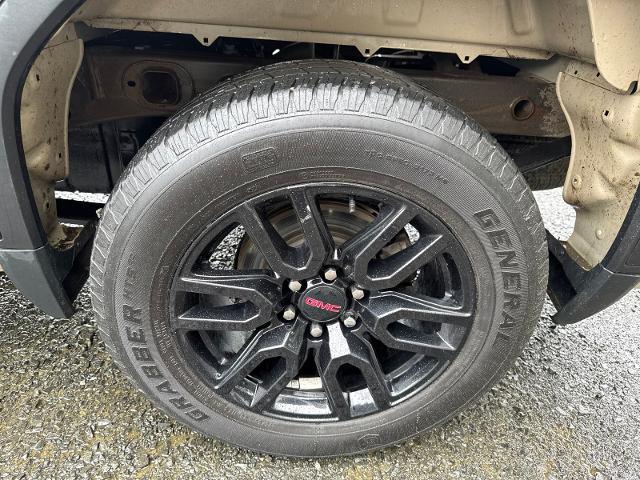 Used 2023 Desert Sand Metallic GMC  image 26