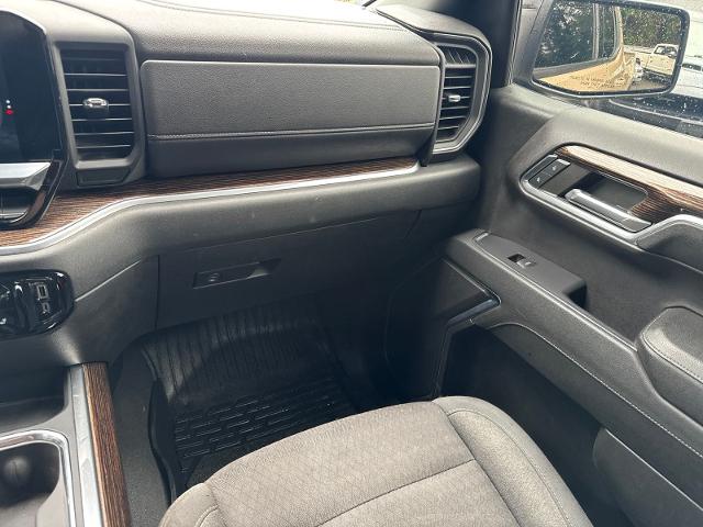 Used 2023 Desert Sand Metallic GMC  image 30